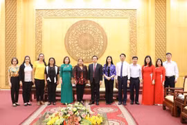 La secrétaire générale de la Fédération des femmes cubaines se rend à Ninh Binh