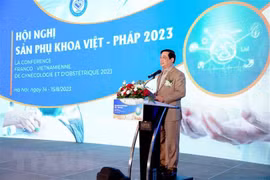 La 23e conférence sur l'obstétrique et la gynécologie Vietnam-France