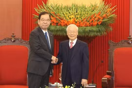 Le leader du PCV reçoit une délégation du Parti communiste du Japon