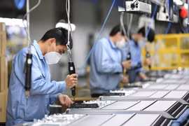 Les entreprises étrangères choisissent le Vietnam comme point stratégique de la chaîne d'approvisionnement