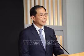 Le voyage d'affaires du PM Pham Minh Chinh concrétise la politique étrangère du 13e Congrès national du Parti