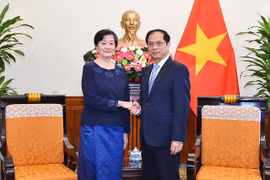 Le Cambodge souhaite partager des expériences dans l'organisation des SEA Games avec le Vietnam