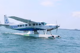 Lancement du service d'hydravions reliant Tuân Châu, Cô Tô à Quang Ninh