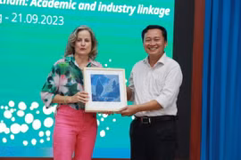 Des universités de Khanh Hoa recherchent un partenariat plus solide avec leurs homologues australiennes