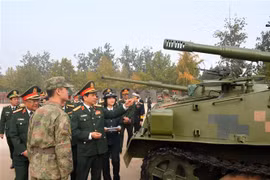 Vietnam-Chine promeuvent leur coopération dans la recherche scientifique militaire