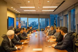 Une délégation de Hai Phong à New York (États-Unis)