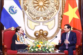 Le Vietnam et El Salvador réfléchissent aux mesures pour dynamiser les liens bilatéraux