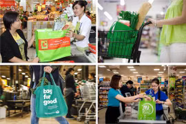 Aux caisses des supermarchés, les sacs plastiques sont limités