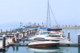 Exploitation pilote de la première marina internationale du Vietnam