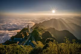 À la conquête du mont Fansipan, le « toit de l’Indochine » à Sapa
