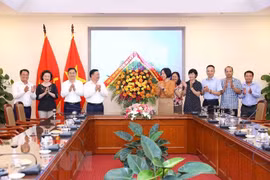 98e Journée de la presse révolutionnaire du Vietnam: la VNA reconnaissante