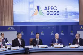 Vo Van Thuong au Dialogue entre les dirigeants économiques de l'APEC et les invités