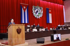 La visite de Vuong Dinh Hue a marqué un nouveau jalon dans les relations Vietnam – Cuba