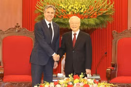 Le SG du Parti Nguyen Phu Trong reçoit le secrétaire d'État américain Antony Blinken