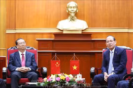 Le Vietnam et la Chine cherchent à élargir leurs échanges amicaux frontaliers