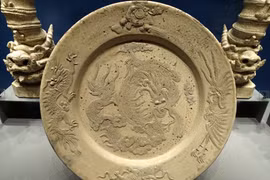 Valorisation du patrimoine culturel du Vietnam à travers des produits céramiques