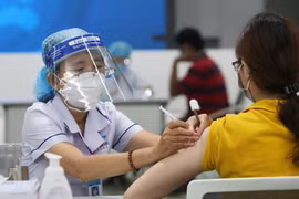 HCM-Ville prévoit d'achever l’administration de la 3e dose de vaccin anti Covid-19 en janvier 2022