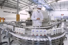 Le Vietnam investit 570,1 millions de dollars à l’étranger en sept mois