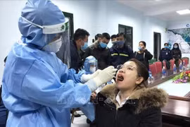 COVID-19 : Hai Duong effectue largement des tests de RT-PCR 
