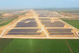 Le groupe thaïlandais B. Grim met en activité deux centrales solaires au Vietnam
