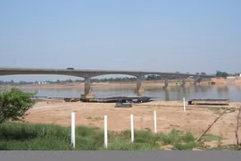 La Thaïlande envisage de construire un 7e pont au-dessus du Mékong la reliant au Laos 