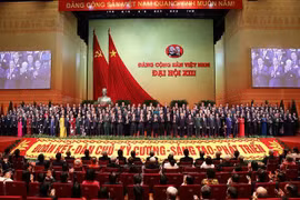 Des membres du CC du Parti du 13e mandat - Nguyên Phu Trong réélu Secrétaire général du CC du Parti