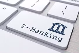 Forum des banques de vente au détail à Hanoï