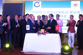 Quang Nam signe un accord de coopération avec la ville sud-coréenne de Gwangyang