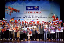 Ouverture de la colonie de vacances d’été des jeunes Viet kieu à Ho Chi Minh-Ville