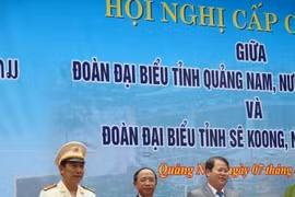 Vietnam et Laos renforcent leur coopération décentralisée
