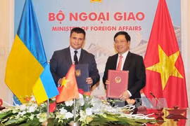 Vietnam-Ukraine : entretien entre les deux chefs de la diplomatie