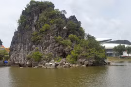 Le penjing le plus grand du pays à Quang Ninh