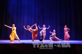 Échanges artistiques en l'honneur de l'amitié avec le Japon et l'Inde