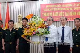 Les médecins vietnamiens à l'honneur
