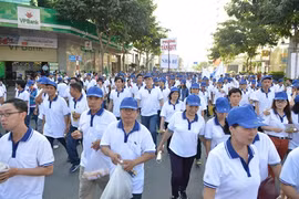 Marche philanthropique Lawrence S.Ting à Hô Chi Minh-Ville