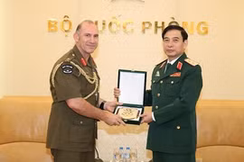 Le Vietnam et la Nouvelle-Zélande renforcent leur coopération dans l'armée