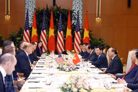 Nguyên Xuân Phuc et Donald Trump saluent les progrès des relations Etats-Unis - Vietnam