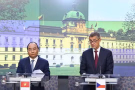 Vietnam et R. tchèque promeuvent leur coopération multiforme