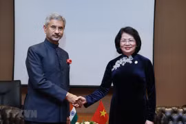 Activités de la vice-présidente Dang Thi Ngoc Thinh au Tadjikistan