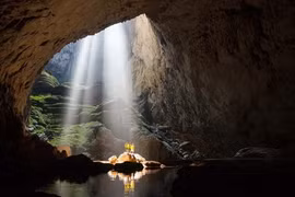 Son Doong, une des plus grandes grottes du monde
