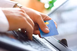 Paiement électronique au Vietnam: 13 milliards de dollars par jour