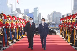 Significations importantes des visites du président de l’AN en R. de Corée et en Inde 