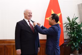 L’ambassadeur russe à l’honneur