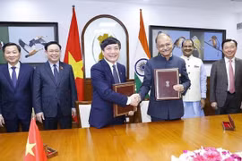 Coopération entre le Bureau de l’AN vietnamienne et le Bureau de la Chambre basse indienne 