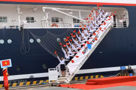 Le bateau de la jeunesse d’Asie du Sud-Est à Ho Chi Minh-Ville