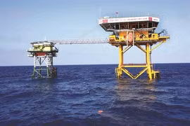  Plates-formes DK1, des bornes de souveraineté en pleine mer