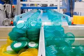 Près de 2 milliards de dollars d’exportations de produits en plastique