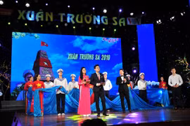 Le programme «Printemps sur l’archipel de Truong Sa» à l’Opéra de Hanoi