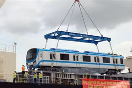 La ligne de métro n°1 à Hô Chi Minh-Ville accueille son premier train