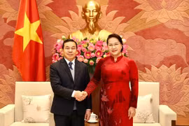 Le Vietnam et le Laos intensifient leur coopération législative en 2020